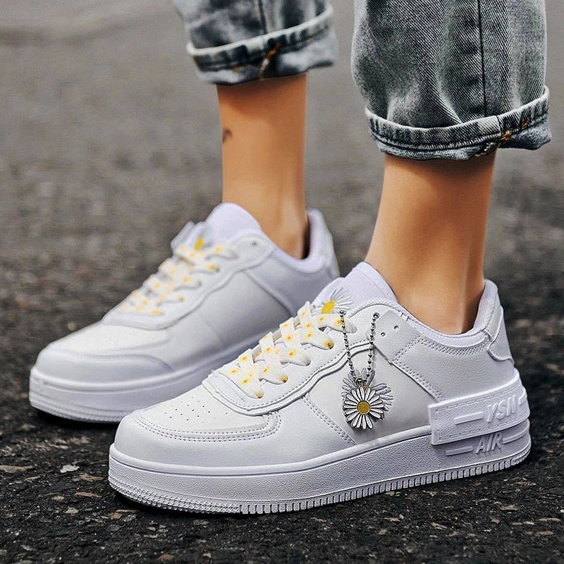 Emma Fox Floral Sneakers - Clarkandmorris