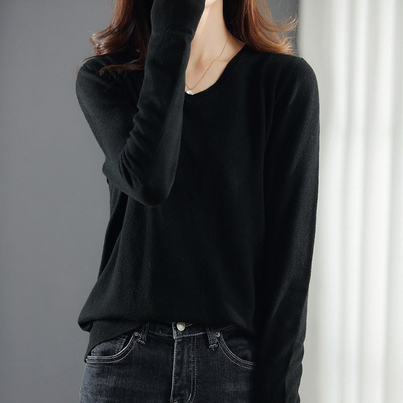 Fine - Knit V - Neck Sweater for Women - Clarkandmorris